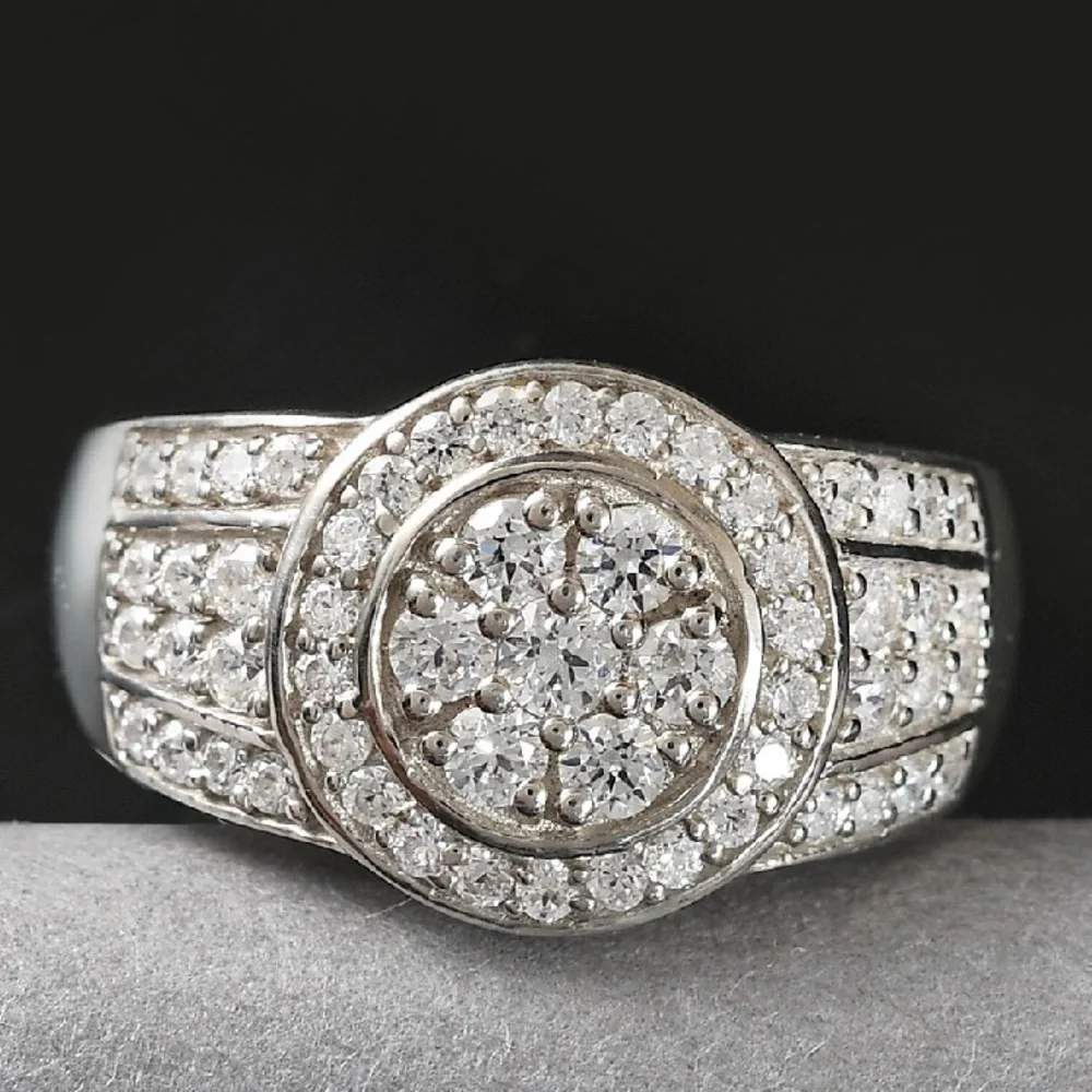 Swarovski 75 ctw